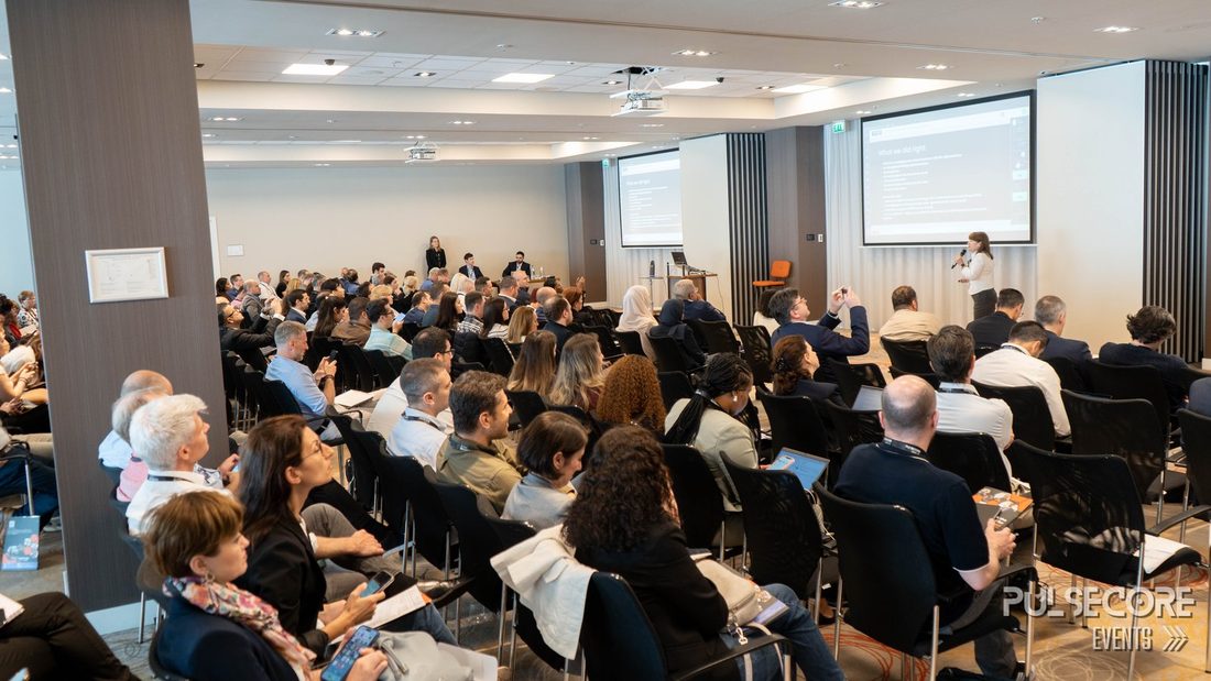 Photograph from a previous edition of the Excellence in Digital Banking International Summit (3 of 3)